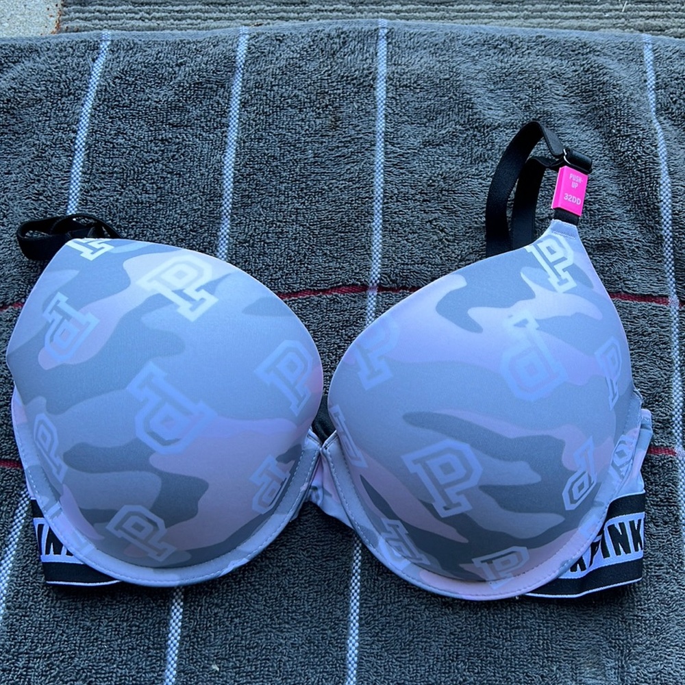 Brand new Victoria secret bra